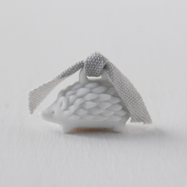 Anano ハリネズミのフェーヴ