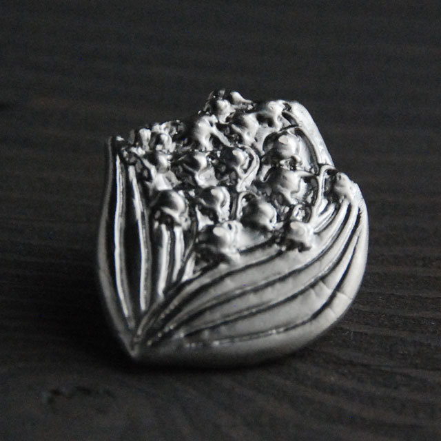 ポルトボヌール　すずらん　針やすめ