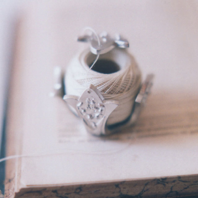 ポルトボヌール　すずらん　糸ホルダー