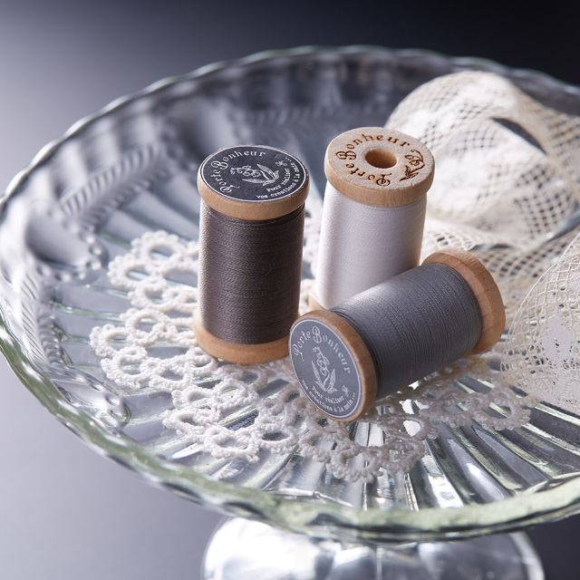 ポルトボヌール　すずらん手縫い糸