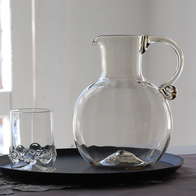 ピッチャー K33B SMOKE h22x16cm / Bollenglass Design