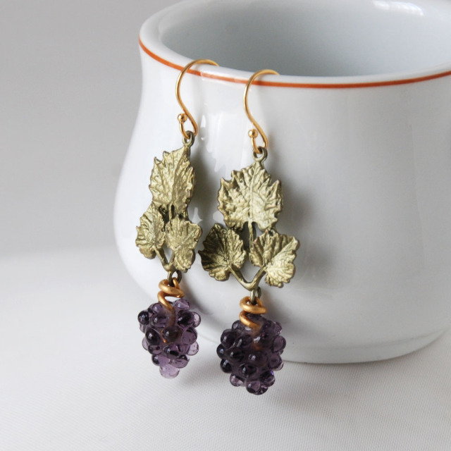 ワイルドグレープヴァイン ワイヤーピアス / Michael Michaud