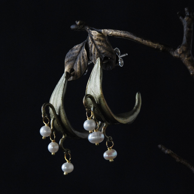 スズラン　フープピアス / Michael Michaud