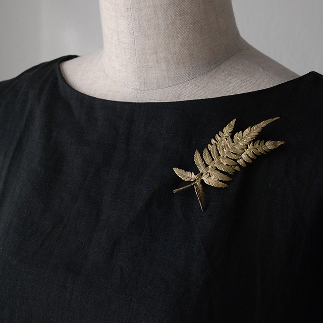 シダ ブローチ / Michael Michaud