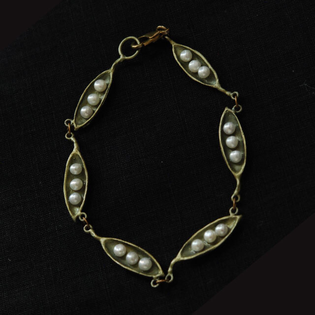 エンドウ　ブレスレット / Michael Michaud