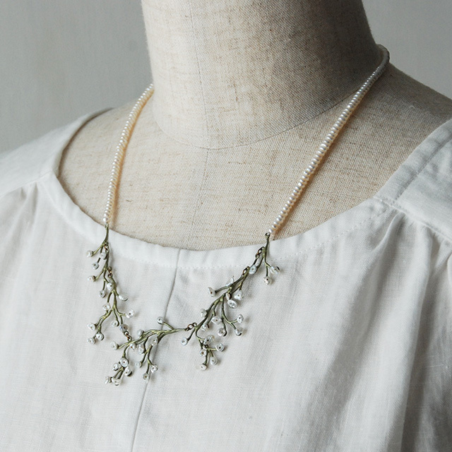 カスミソウ ネックレス / Michael Michaud