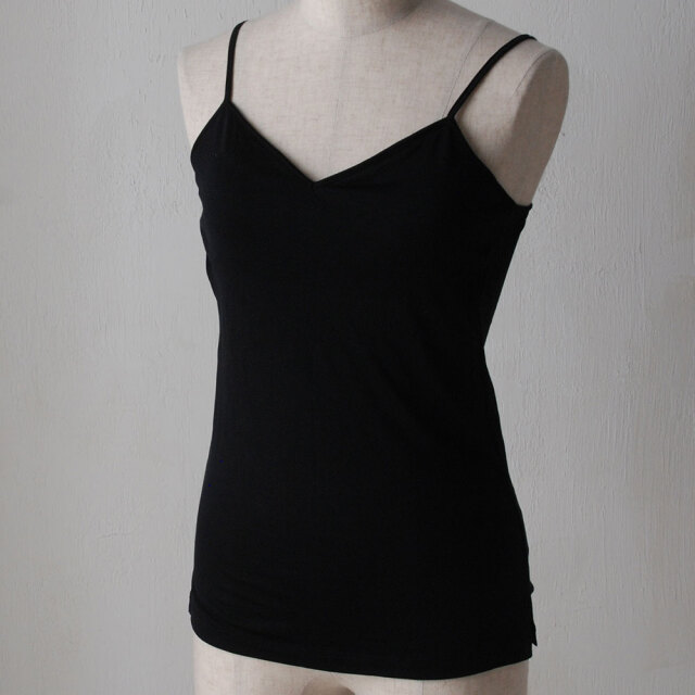 カップ入りVキャミソール アジャスター付 Black/Taupe / COCOONA SKINWEAR