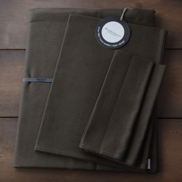 【SALE】デコピュール DECOPUR コットンリネンテーブルクロス・プレイスマット・ランナー Chocolat (DP-PTBA_CHO)
