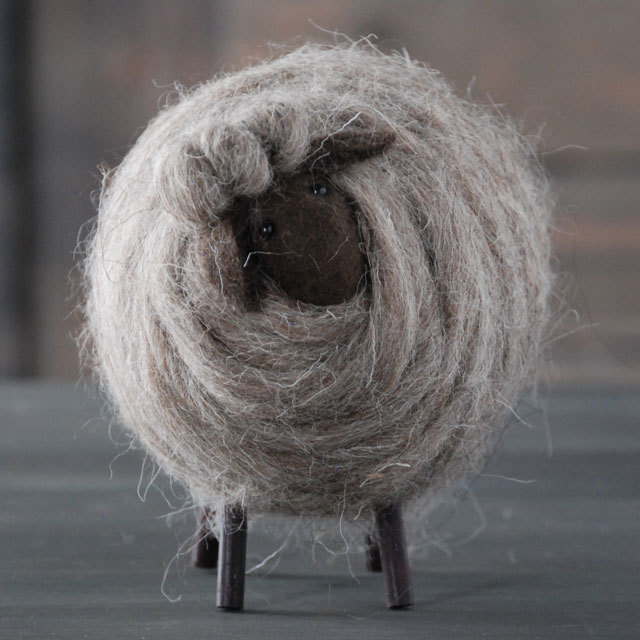 ウール羊オブジェ 大 / fiorira un giardino
