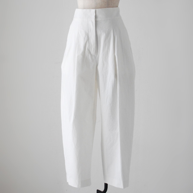 EMMA テーパードパンツ / KEYCO