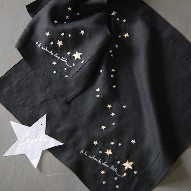 シエルエトワレ 黒リネンハンカチ ( 5051301 )