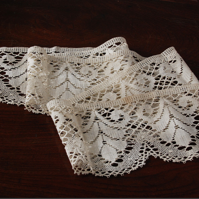 フュゾーレース 2m / La Cousine Des Lilas