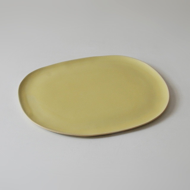 オーバルプレート yellow / Christiane Perrochon ストーンウェア