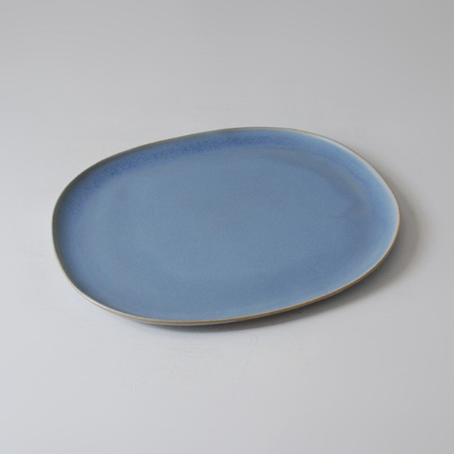 オーバルプレート light blue / Christiane Perrochon ストーンウェア
