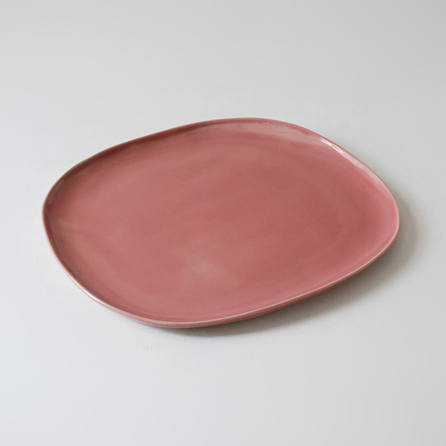 オーバルプレート shiny pink / Christiane Perrochon ストーンウェア