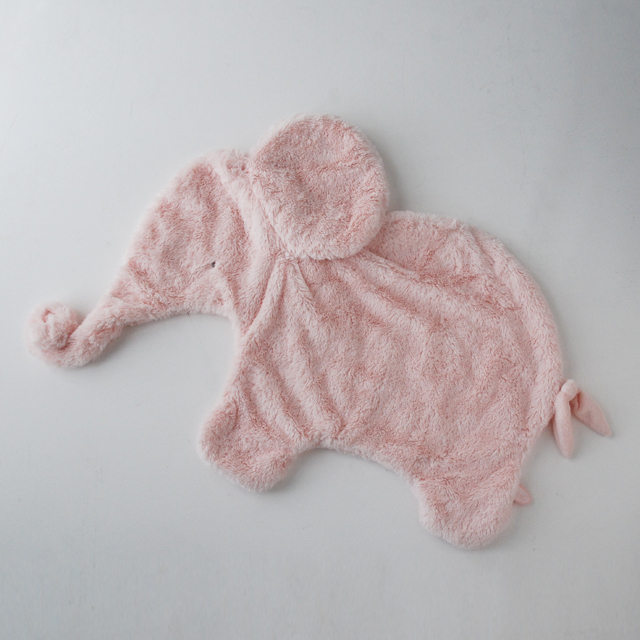 ゾウブランケット82 オスカール ピンク / Dimpel (DI-OSCARMOPPIE_82_PI)