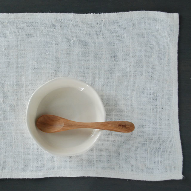 リネンテーブルマット ホワイト 25*35cm / fiorira un giardino